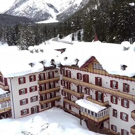Dolomiti R1 Complesso Turistico * Carbonin